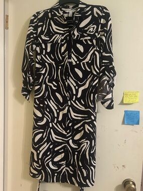 Nine West Black and White Abstract Print Midi Shirt Dress